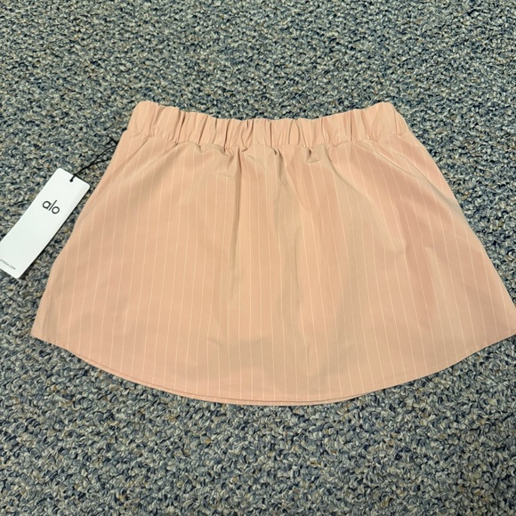 NWT ALO YOGA Pinstripe Daylight Mini Skirt Pink Quartz Ivory - Picture 6 of 9
